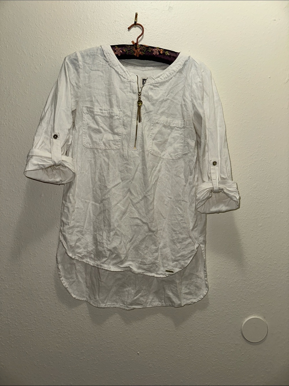 Anne Klein White Zip-Front Roll-Tab Tunic Blouse